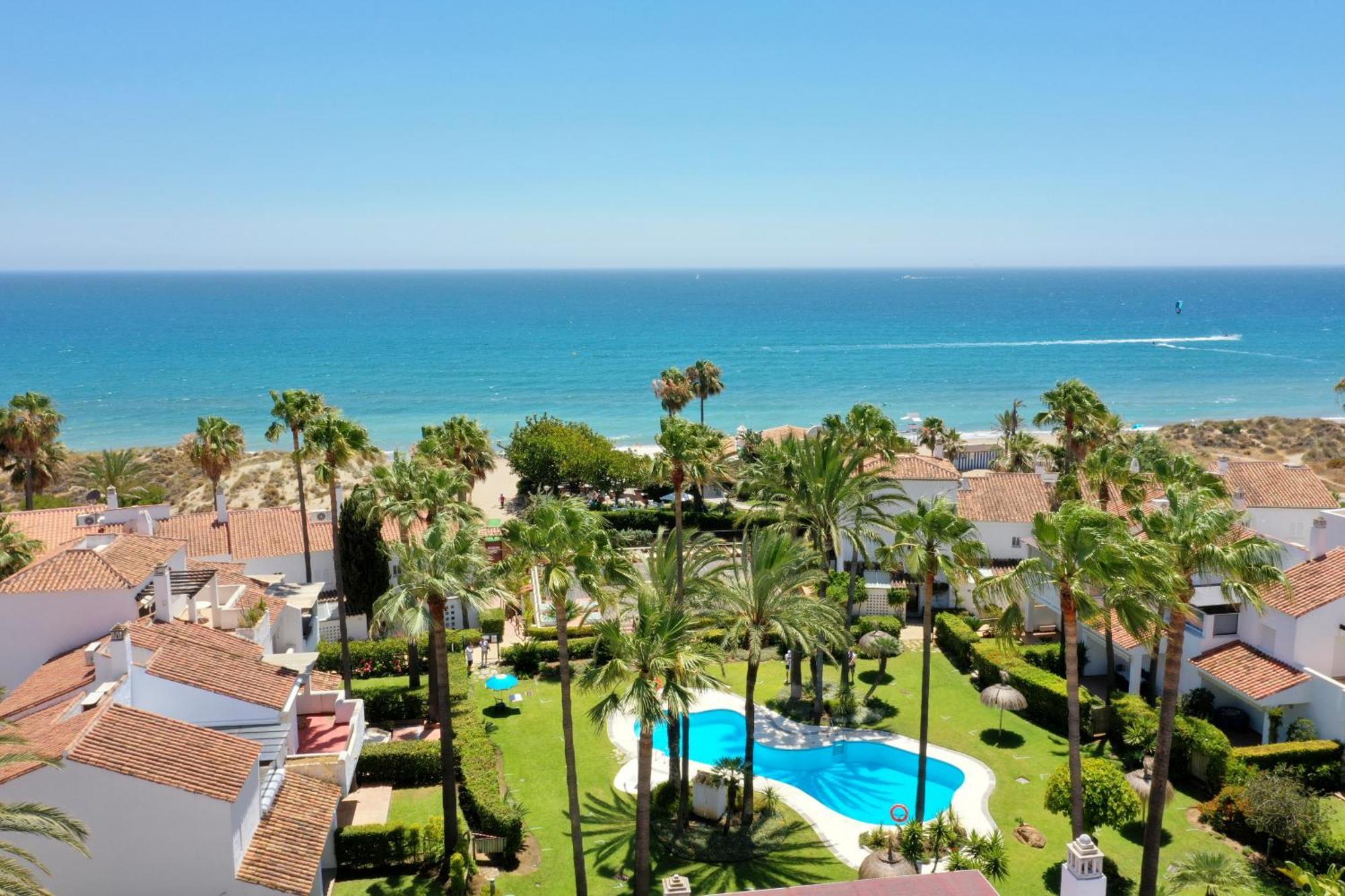 1176 Beach Front 2 Pools Bahia Marbella Eksteriør bilde