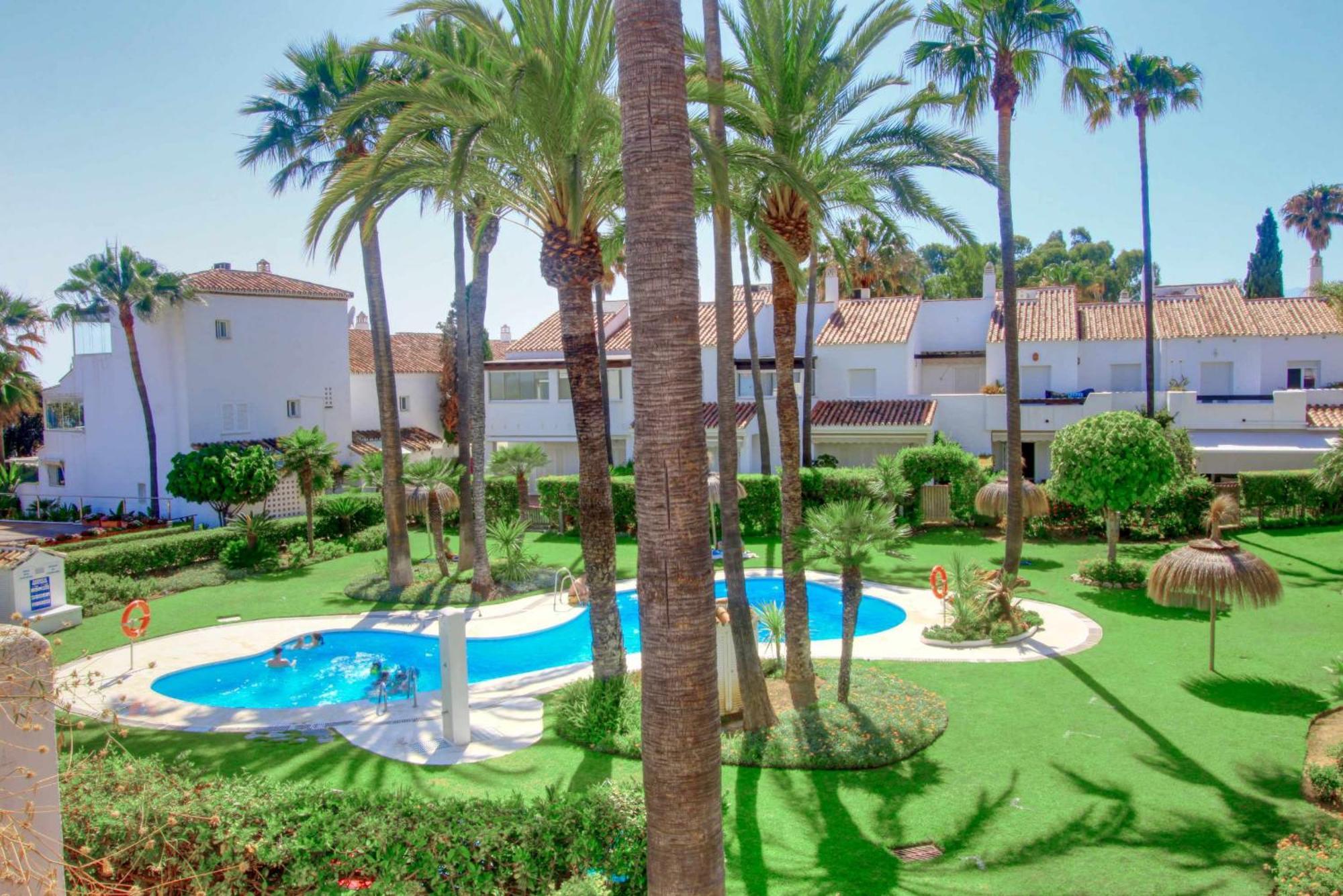 1176 Beach Front 2 Pools Bahia Marbella Eksteriør bilde